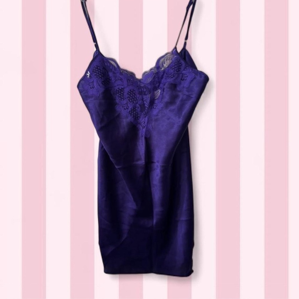 1980s Vintage Lace Trim Slip Dress